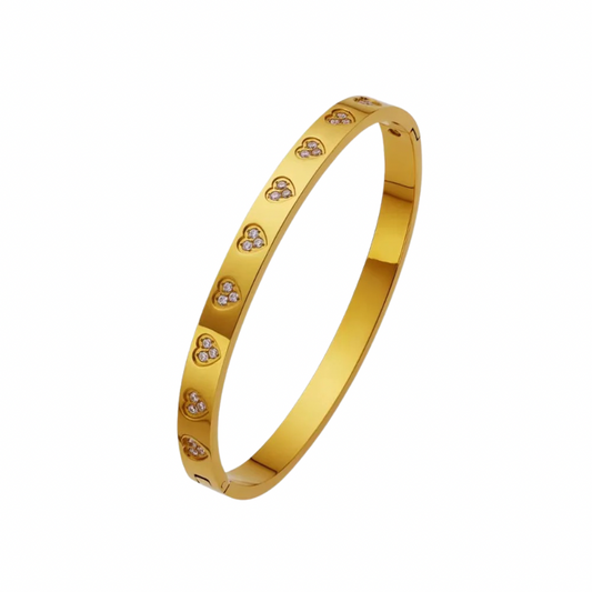Golden heart bracelet