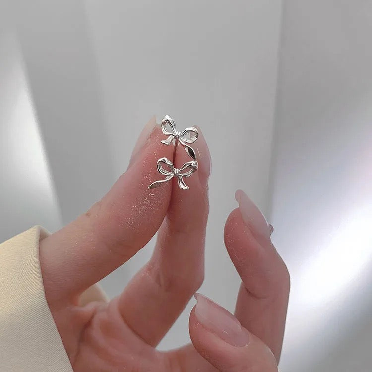 Bow studs