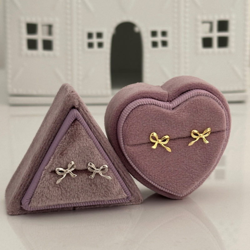Bow studs