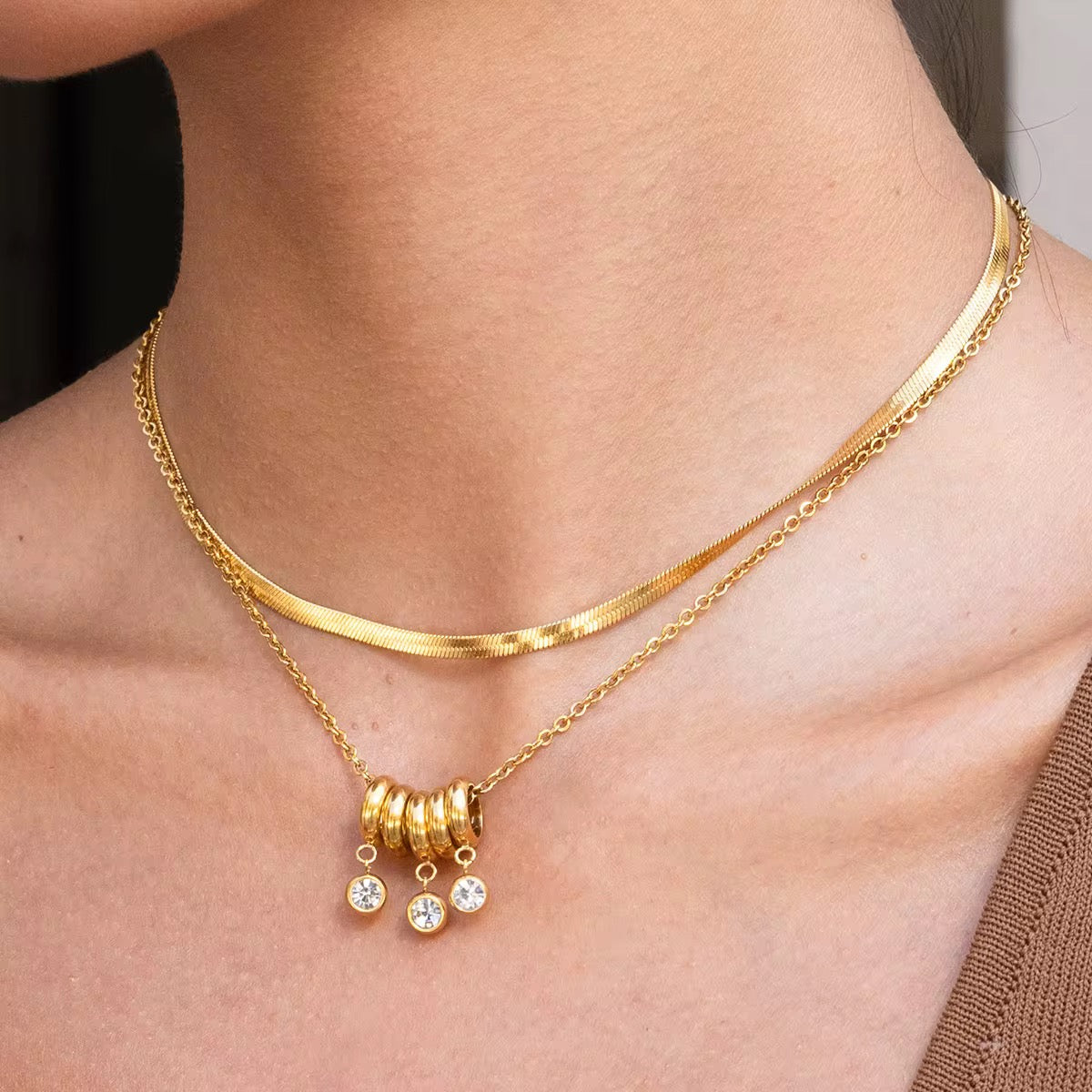 Ring-O-glow necklace