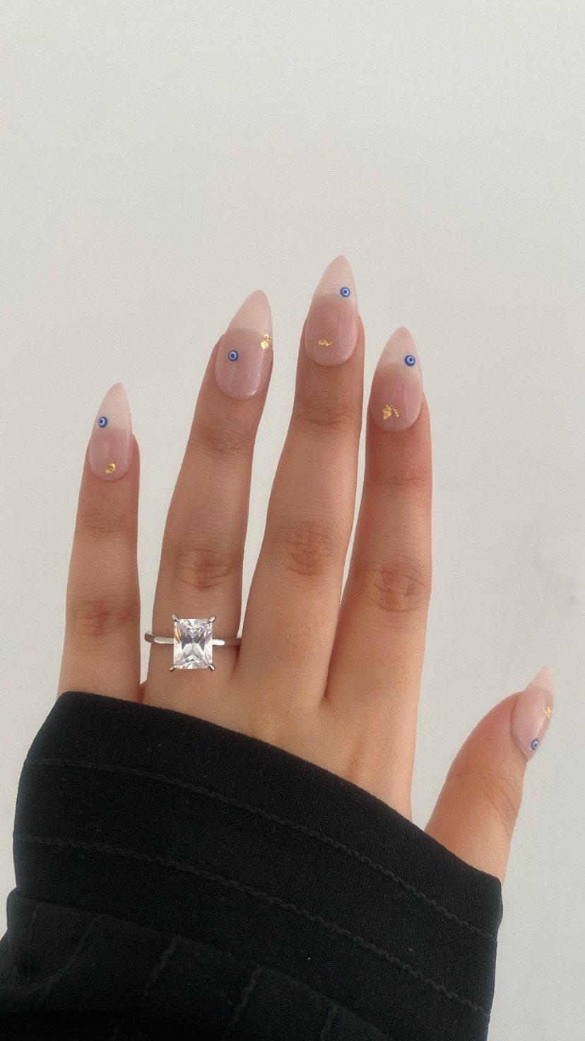 Tribute ring