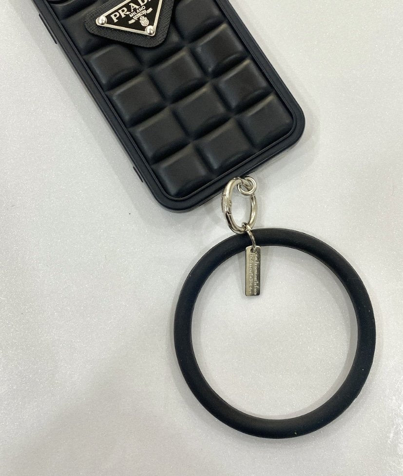 Jet black puffer case