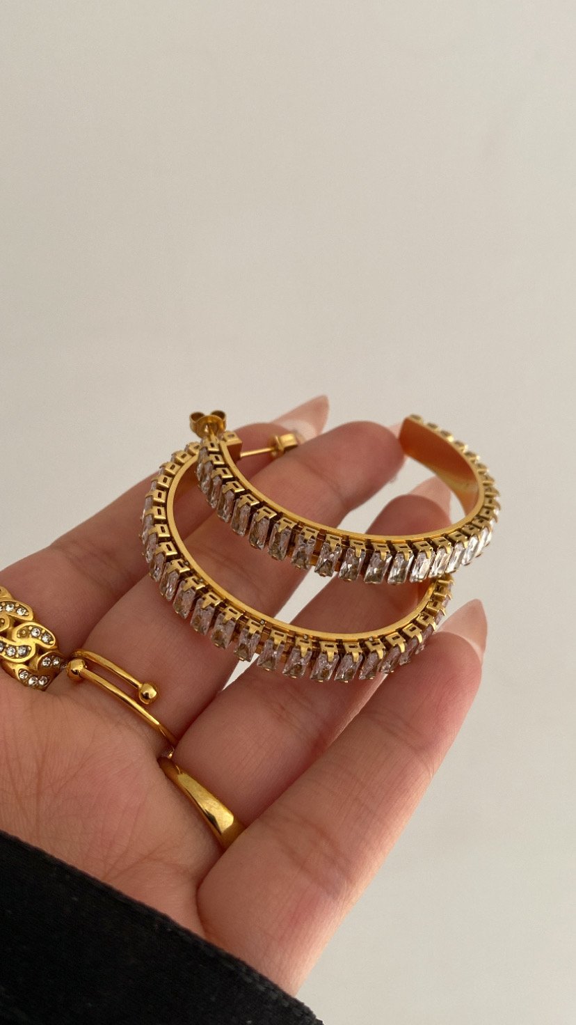 Nera hoop earrings