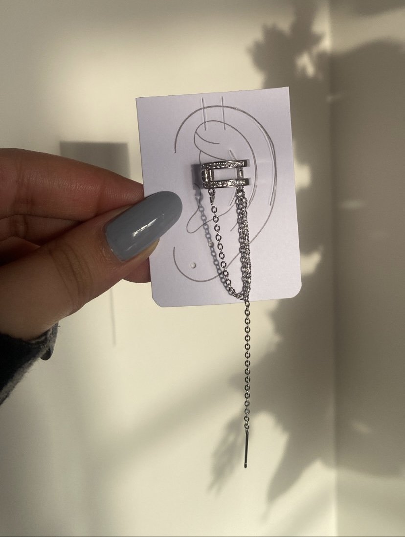 Earcuffs