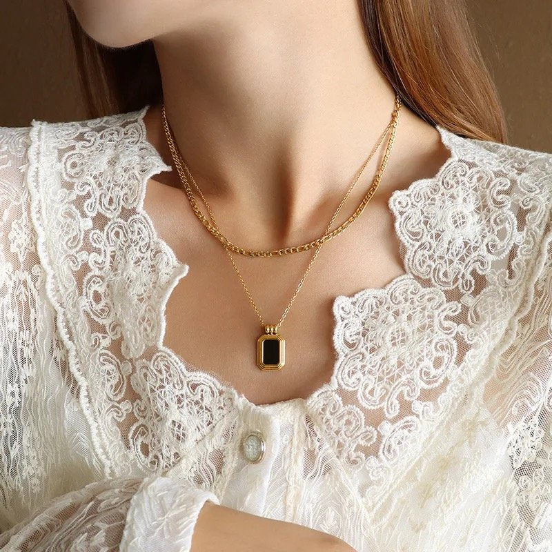 FAYLINN necklace