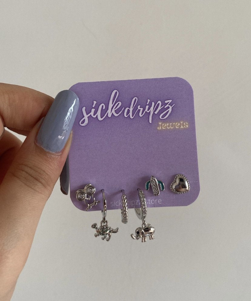 Dinosaur ear set