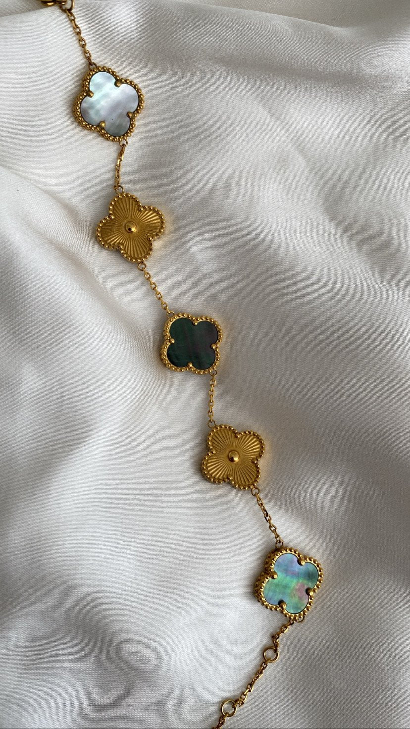Two way clover bracelet