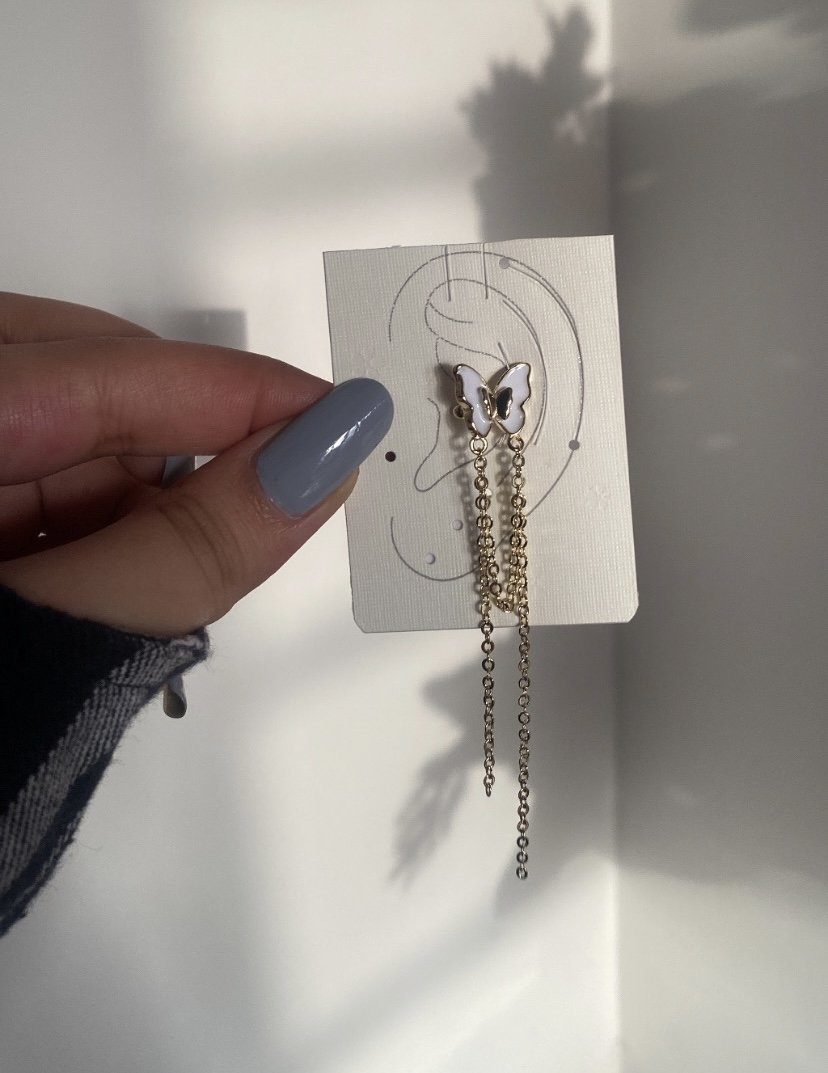 Earcuffs