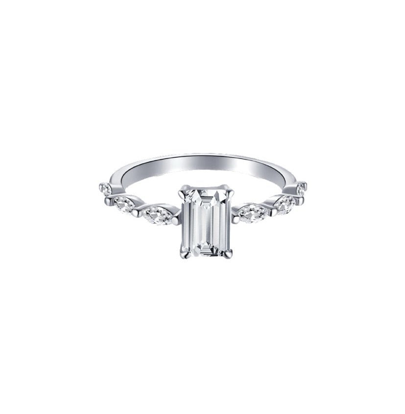 Hers only ring