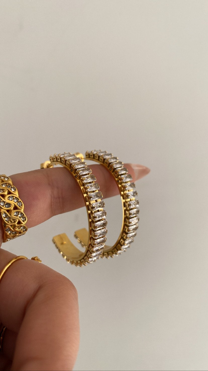 Nera hoop earrings