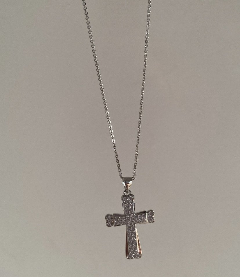 Cross mary necklace