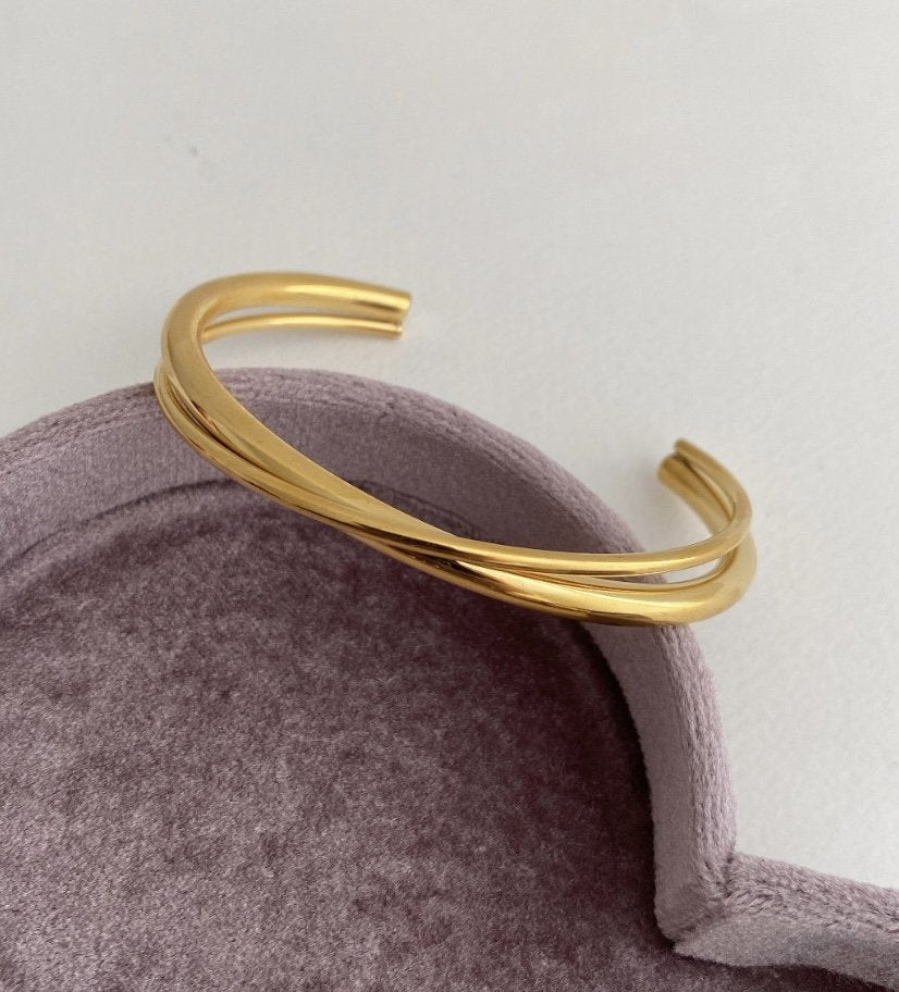 Wisteria bracelet