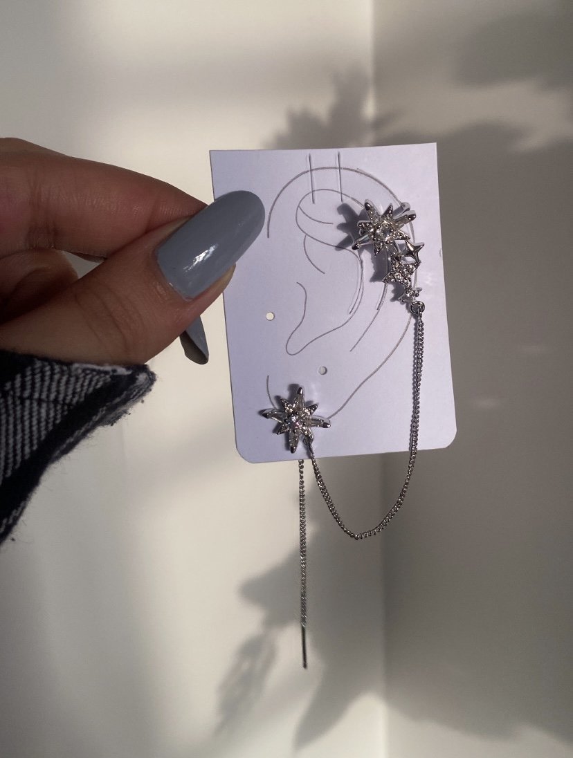 Earcuffs
