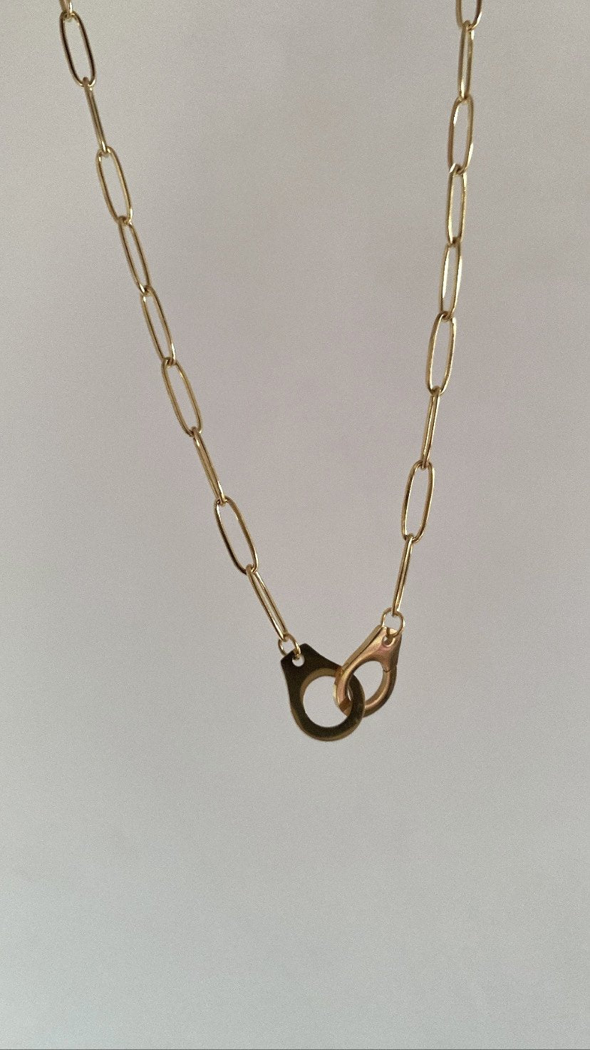 Cuff me necklace