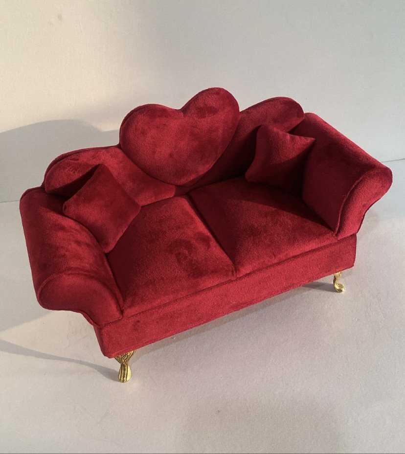 Felice couch jewellery box
