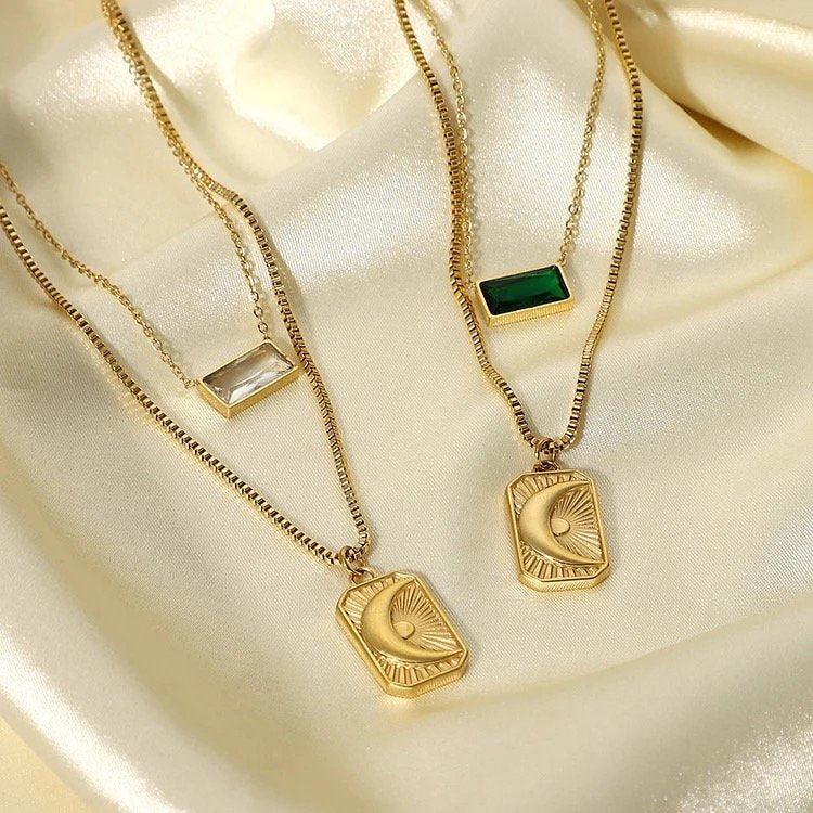 Mejuri necklace