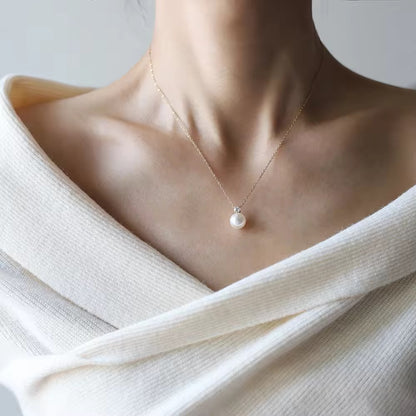 Soft elegance necklace