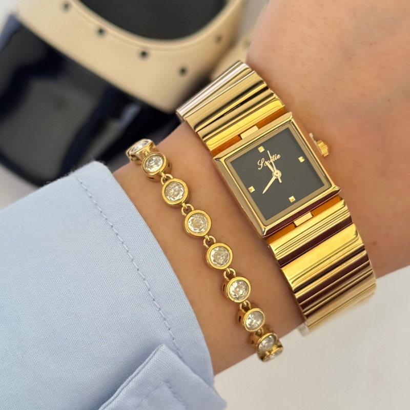 Lady senora geometric dial watch