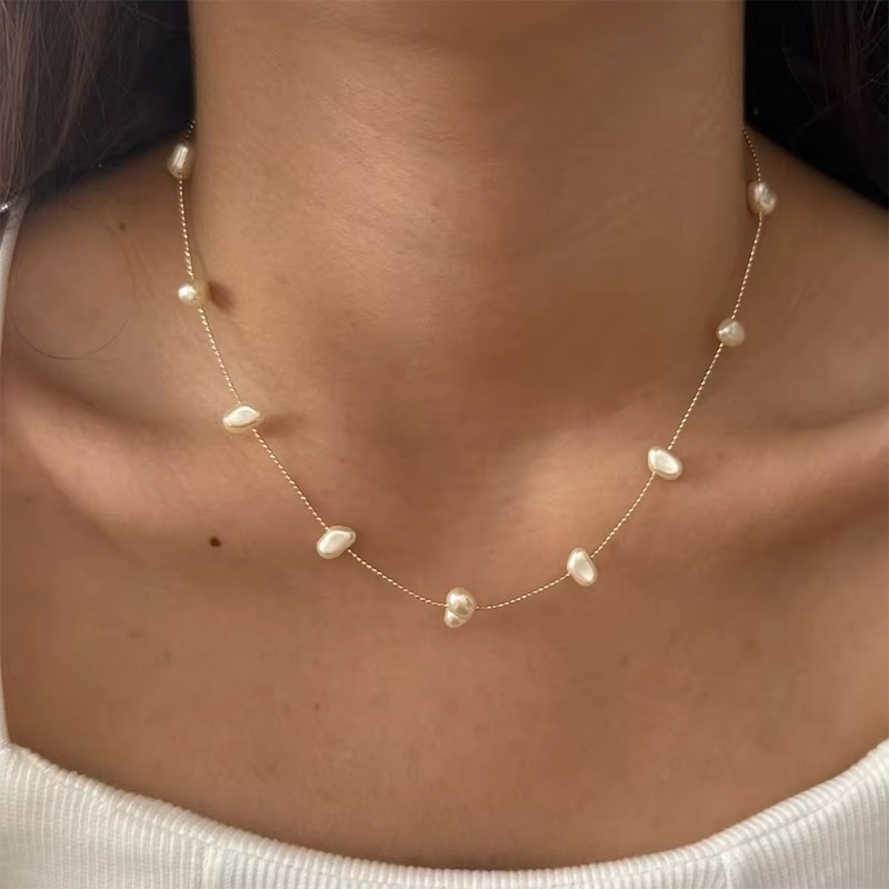 Cloud nine necklace