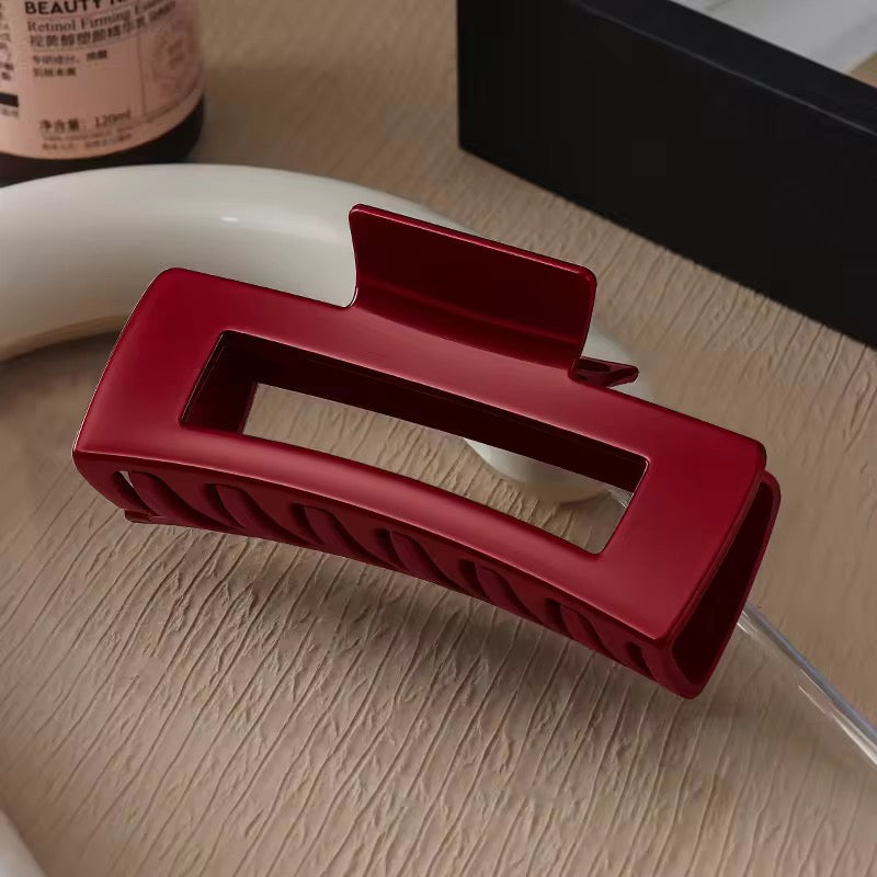 Silicone bendable claw clip