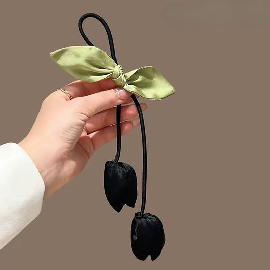 Tulip scrunchie