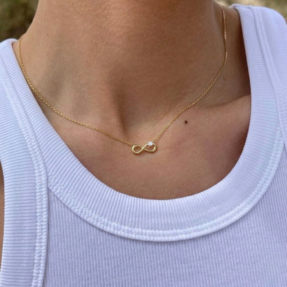 Love till infinity necklace