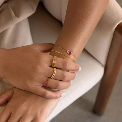 Peaches bracelet