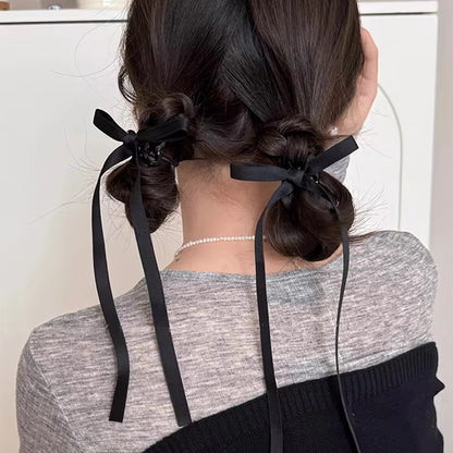 Tiny Bow clip