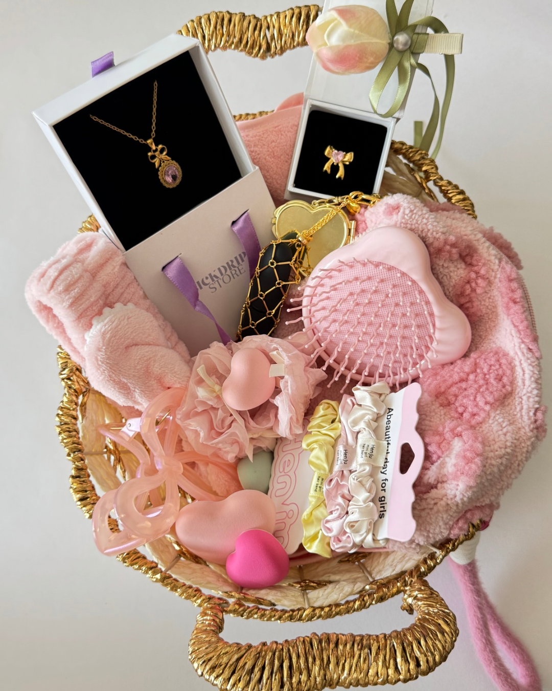 Valentines basket🧺(12pcs)