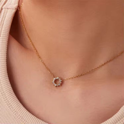 Sun kissed necklace