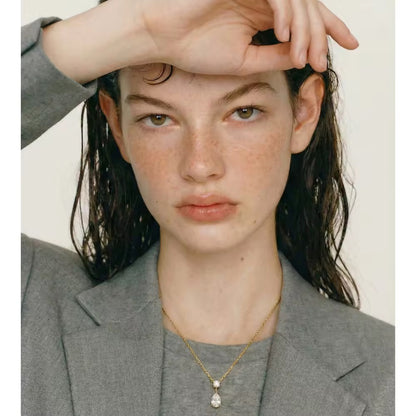 Pear cut necklace