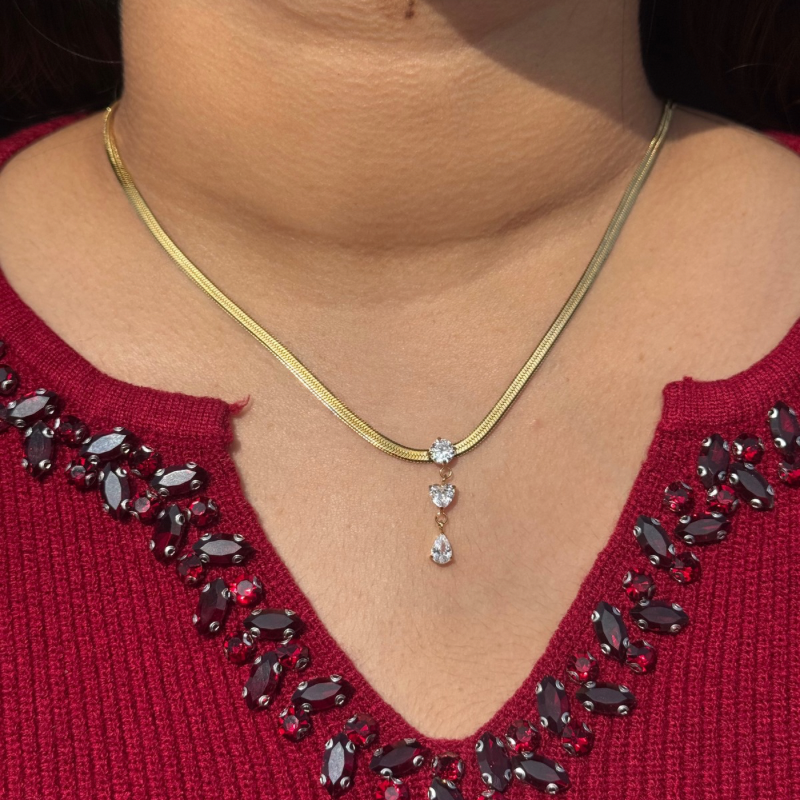 Cupid's kiss necklace