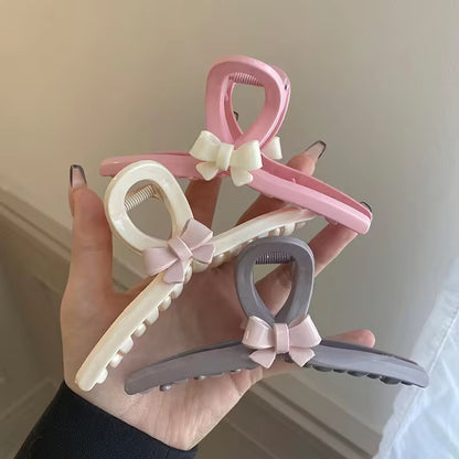 Aura Bow clawclip