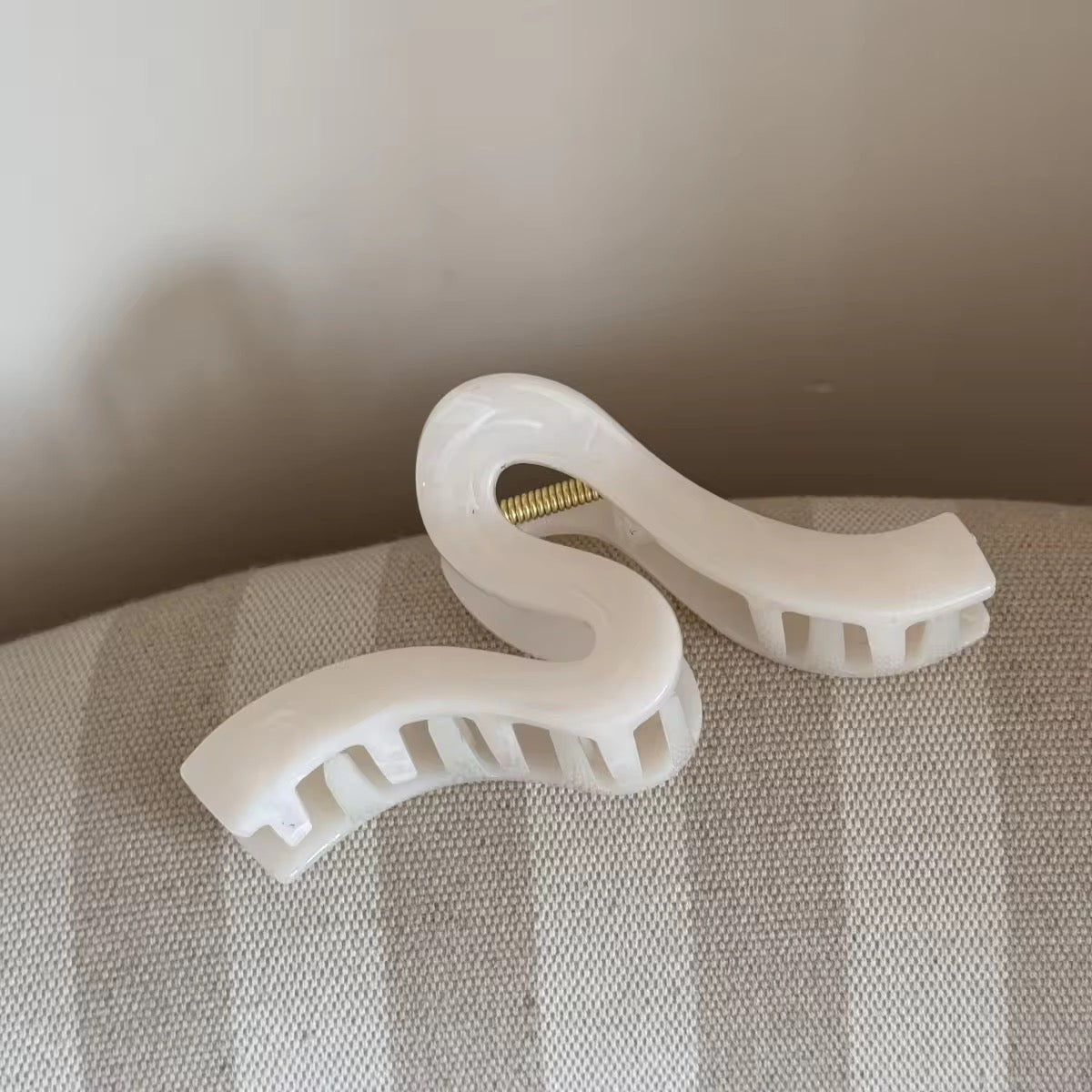Beach house clawclip