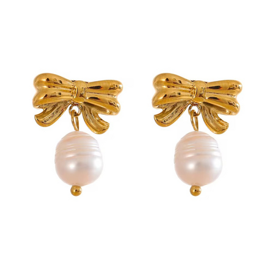 Coquette pearl earrings