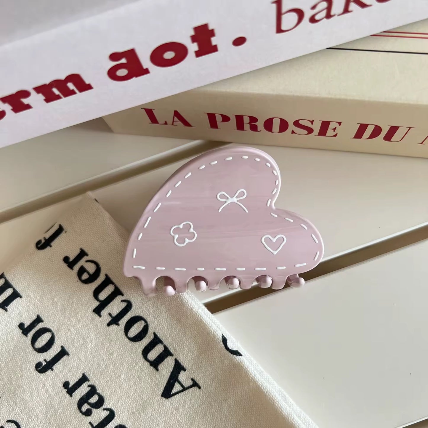 Cotton candy claw clip