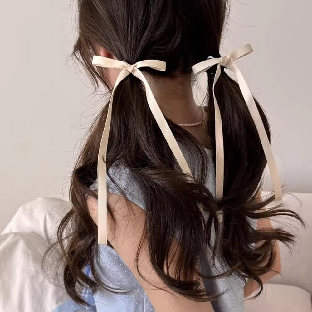 Tiny Bow clip