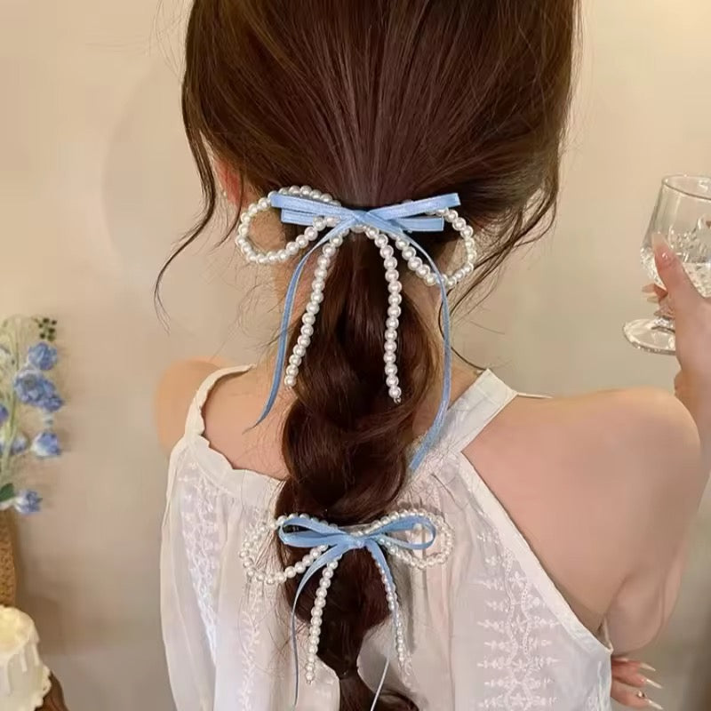 Pearl Bow clip