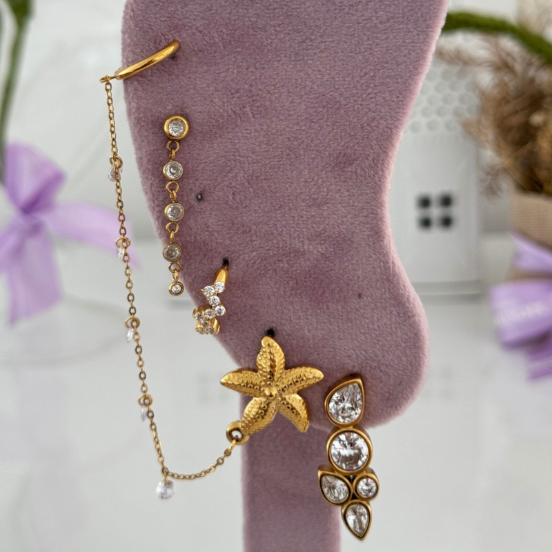 Starfish ear cuff