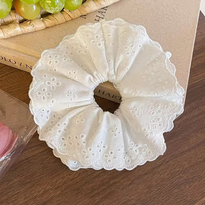 Countryside scrunchie