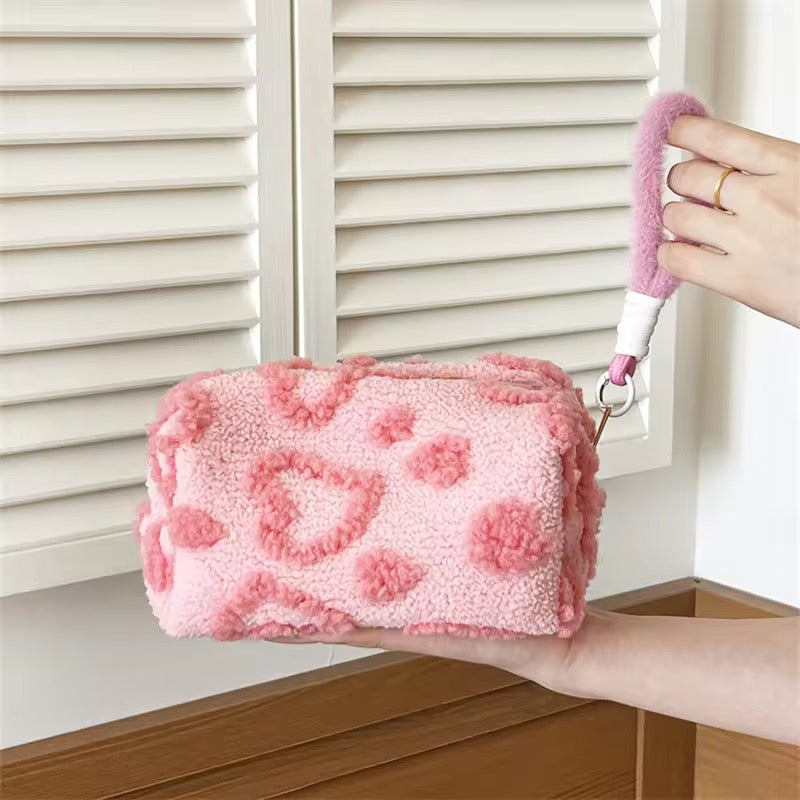 Fluffy fur pouch