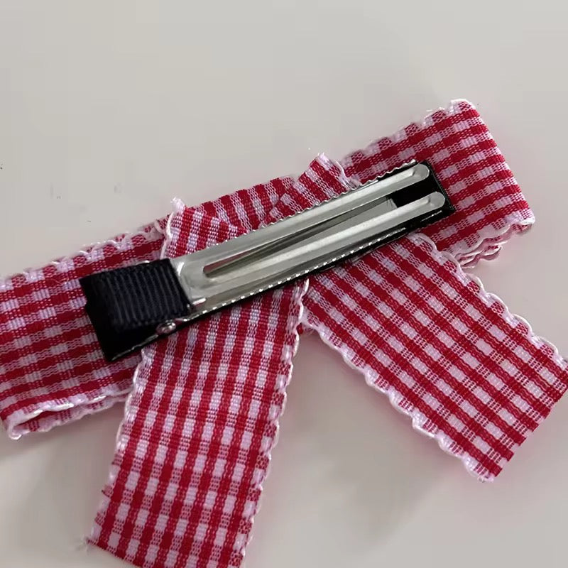 Check bow clip