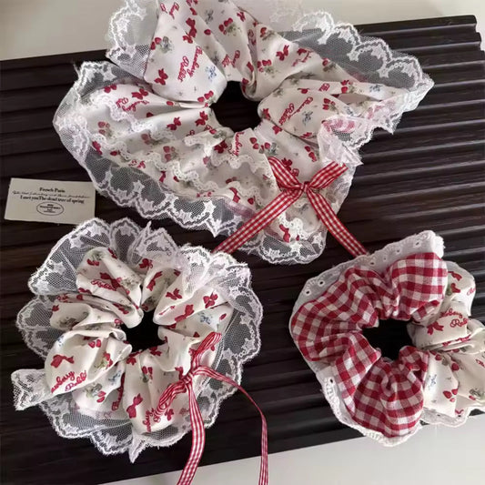 Blossom scrunchie