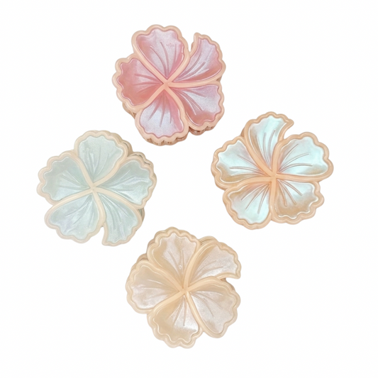 Carnation claw clip
