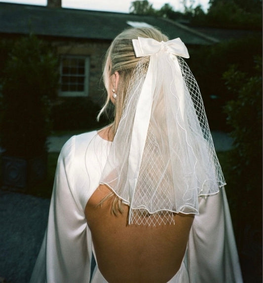 Bride day bow