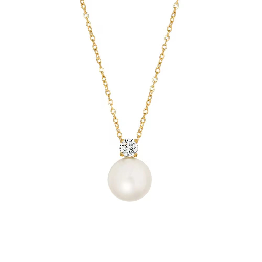 Soft elegance necklace