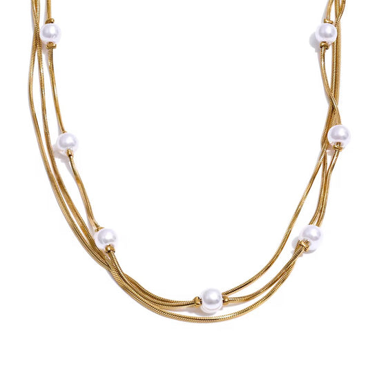 Layered pearl necklace
