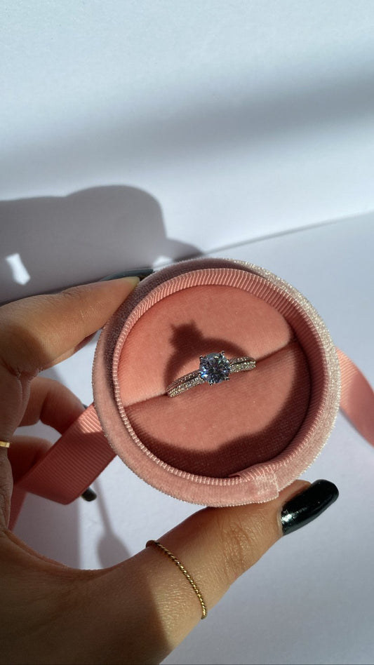 Hazel ring
