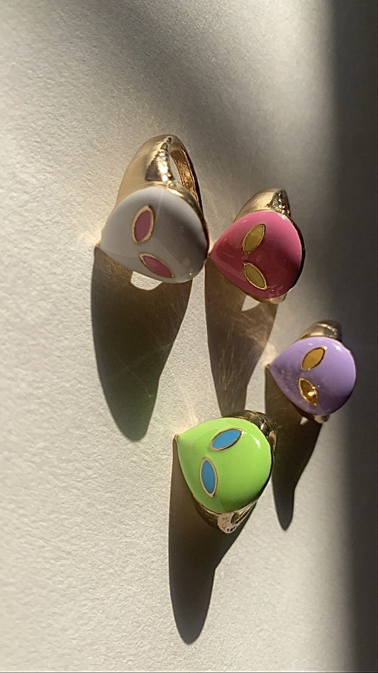 Alein rings