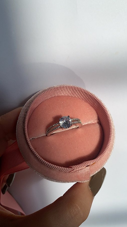 actress ring